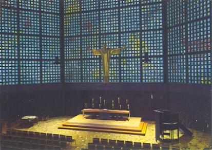 POSTAL 61538: Cristo en iglesia