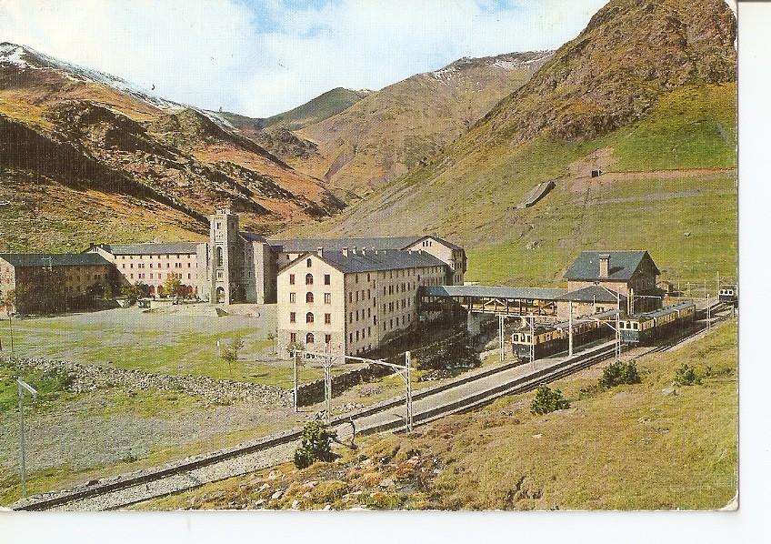 Postal 039326 : Nuria. Estacion invernal y veraniega. Vista general del Santuario