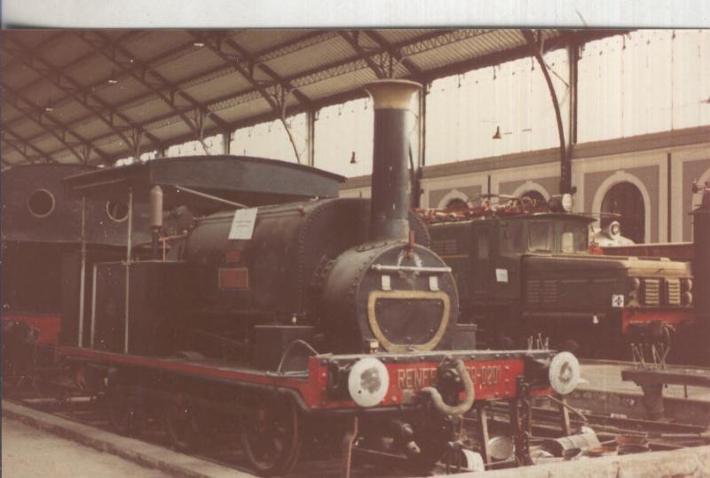 Postal 014212: Fotografia año 1983 en museo ferrocarril de ? 