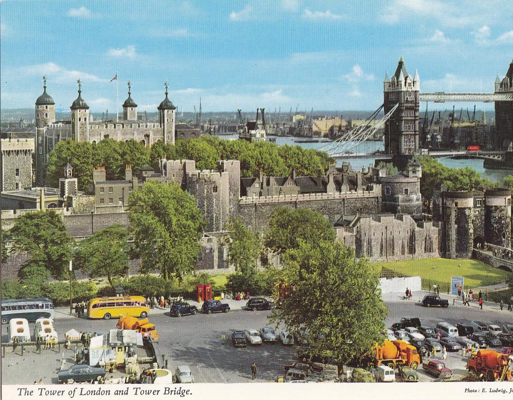 Postal 61169 : The Tower of London and Tower Brdige