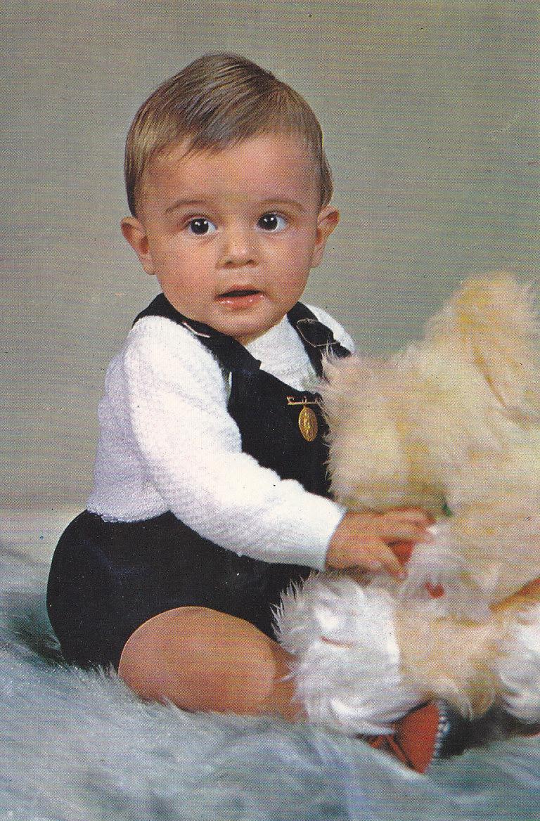 Postal 61292 : Bebe con muñeco