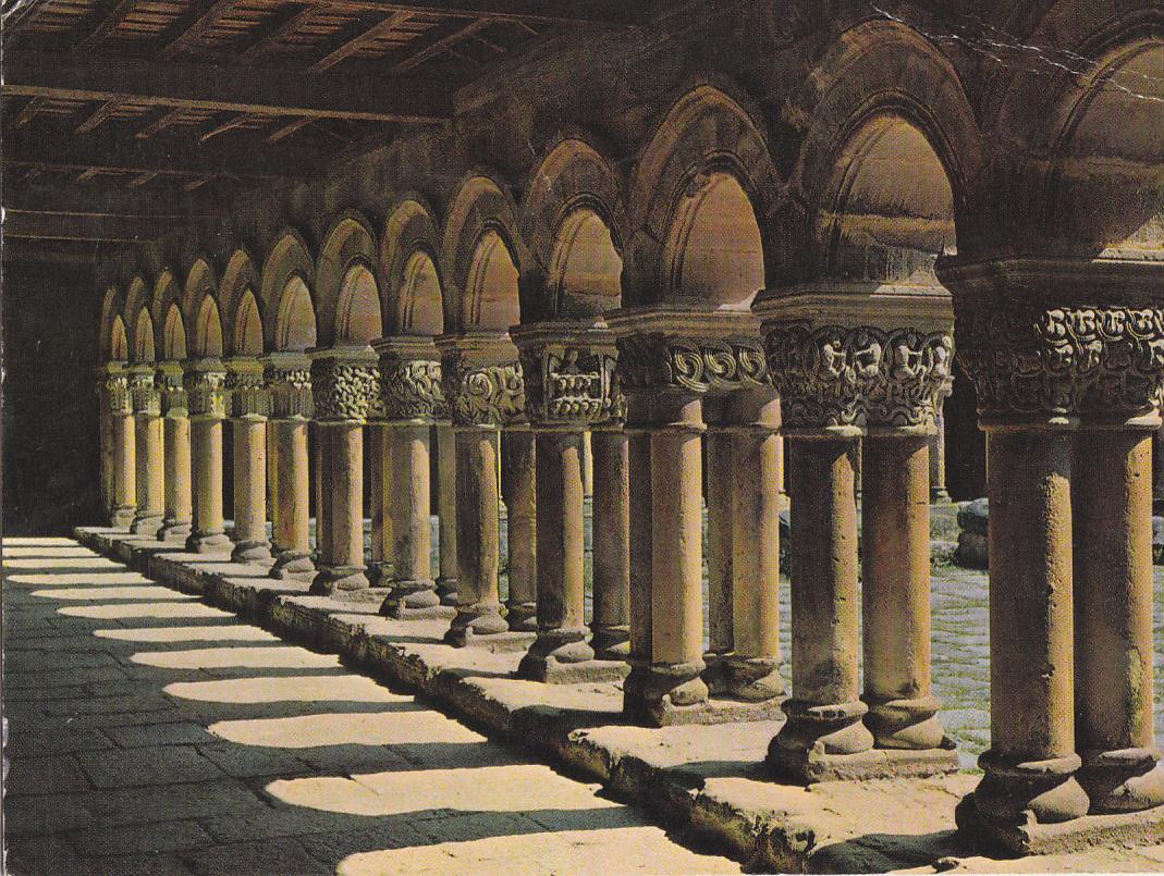 Postal 61318 : Santillana (Santander). Colegiata Claustro