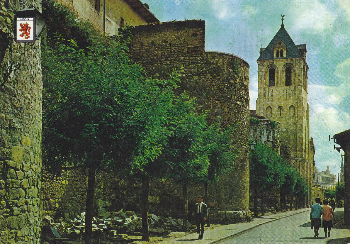 Postal 61359 : Leon. Murallas de San Isidro