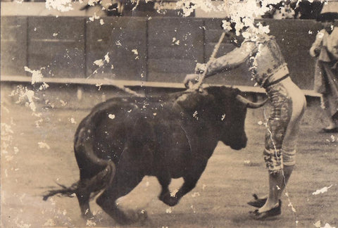 Postal 61376 : Quebrando un par de las cortas. Toros