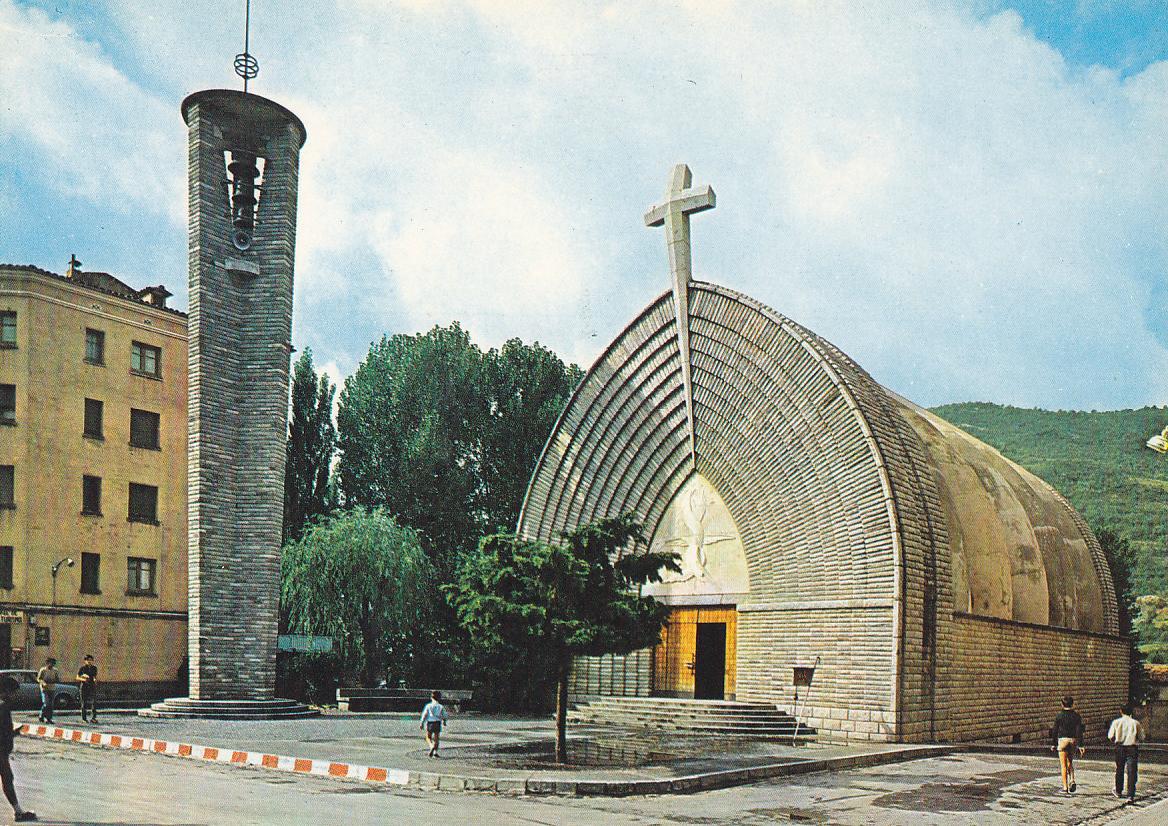 Postal 61443 : Pont de Suert (Pirineo Catalan). Iglesia