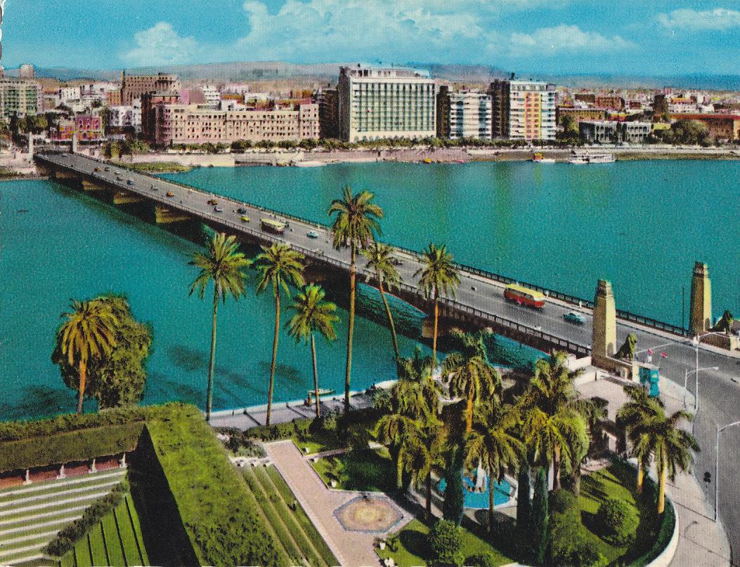 Postal 61563 : Cairo - Tahrir Bridge and Shepheards & Semiramis Hotels