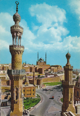 Postal 61570 : Cairo - The Citadel seen through the Minareis