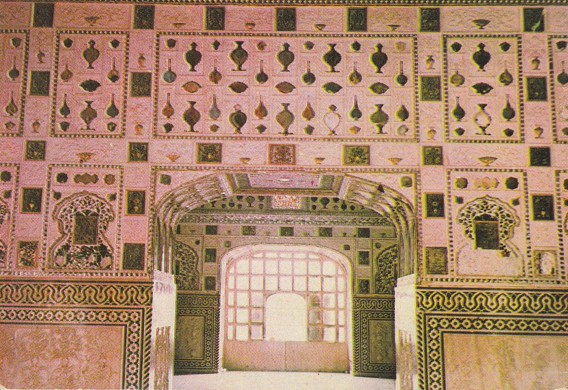 Postal 61592 : The Palace of Mirrors Jaipur. Inside Famos Amber Fort.