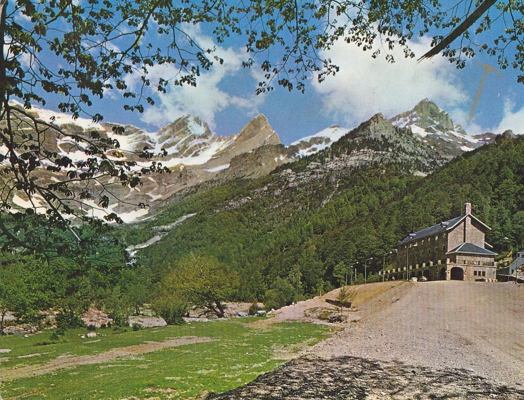 Postal 61627 : Bielsa. Pirineo Aragones. Valle de Pineta Parador Nacional Monte Perdido