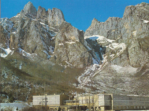 Postal 61636 : Picos de Europa. Parador Nacional de Fuente de Peña Remoña y Pico Padiorna