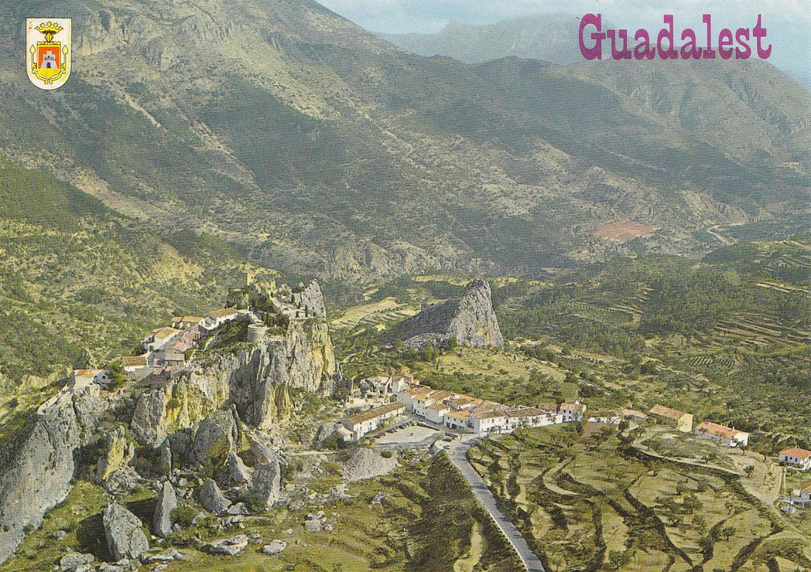Postal 61681 : Castell de Guadalest (Alicante). Vista aerea