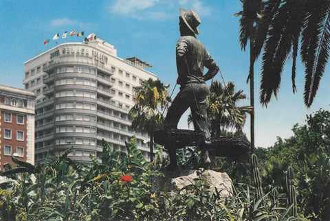 Postal 61753 : Malaga. Monumento al Cenachero