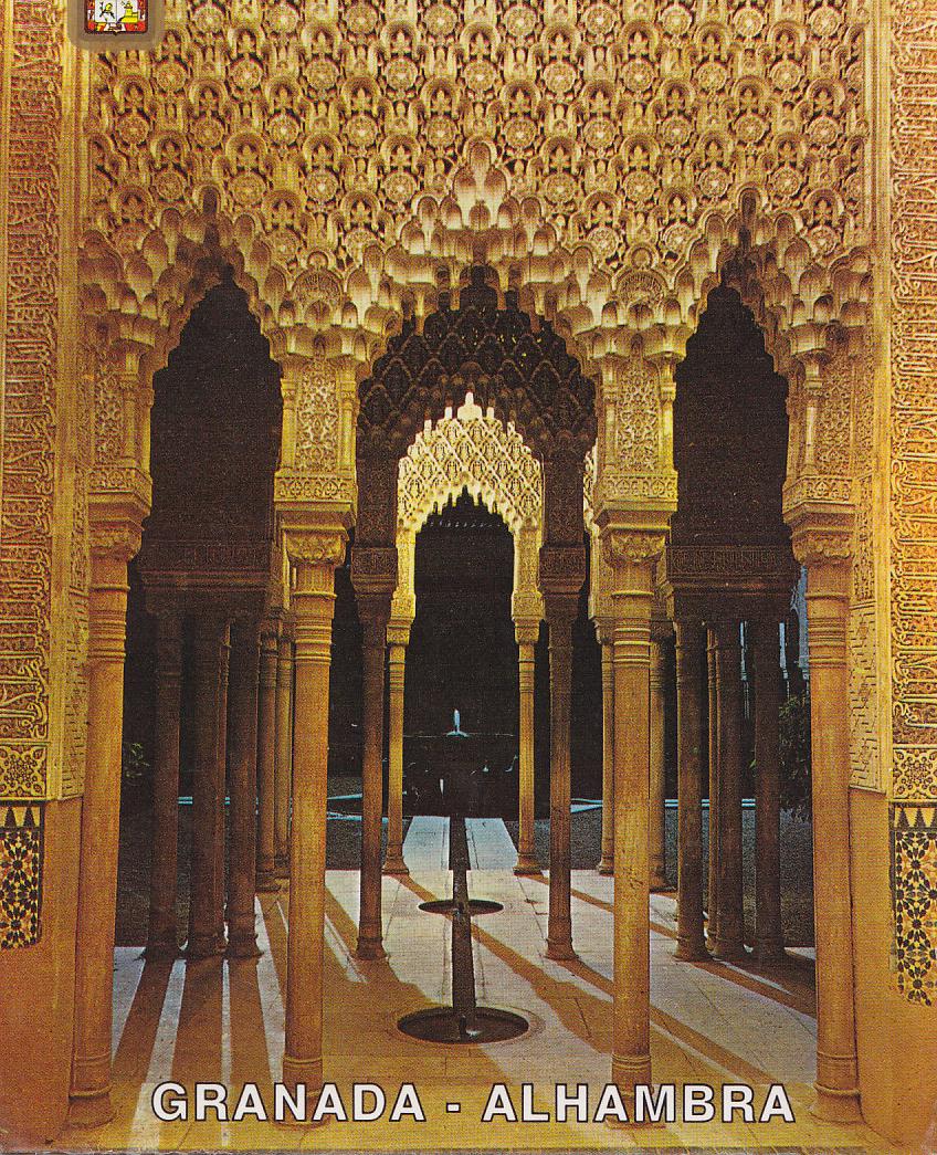 Postal 61775 : Granada. Alhambra. Detalle del Patio de los Leones. Nocturna