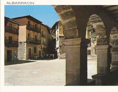 Postal 61863 : Albarracin (Teruel). Conjunto Artistico Monumental. Plaza Mayor