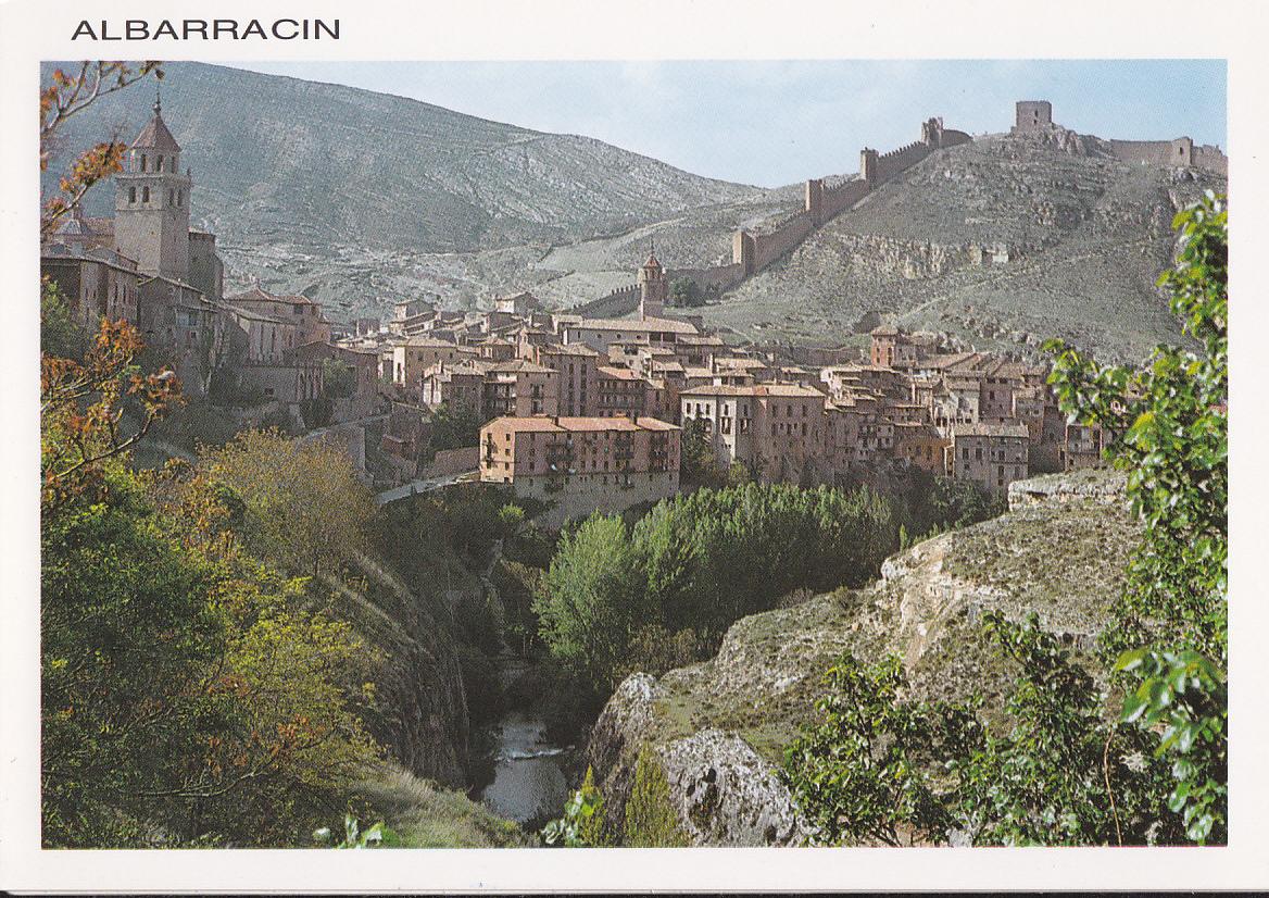Postal 61870 : Albarracin (Teruel). Ciudad Historica y Monumental. Vista panoramica y Rio Guadalaviar