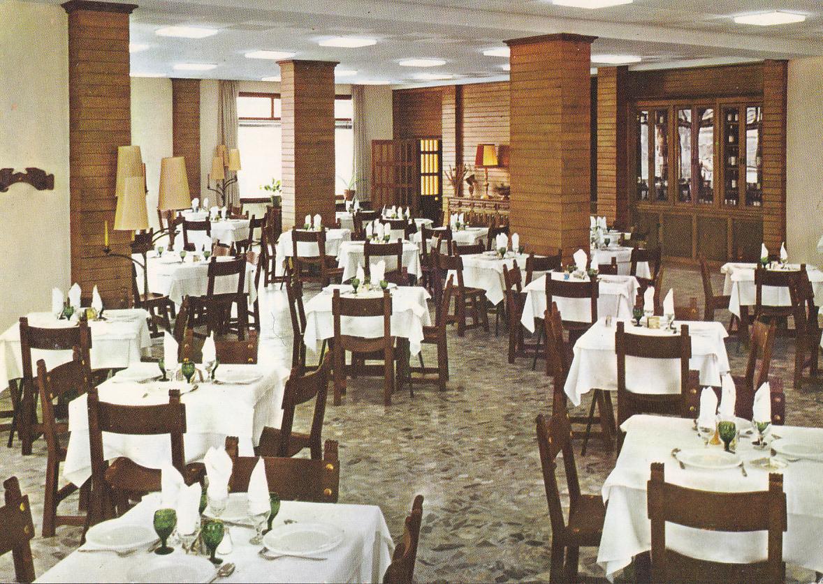 Postal 61904 : Hostal Antonio Restaurante. Almazan (Soria). Comedor