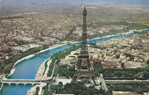 Postal 62120 : En Avion au-Dessus de Paris. La Tour Eiffel