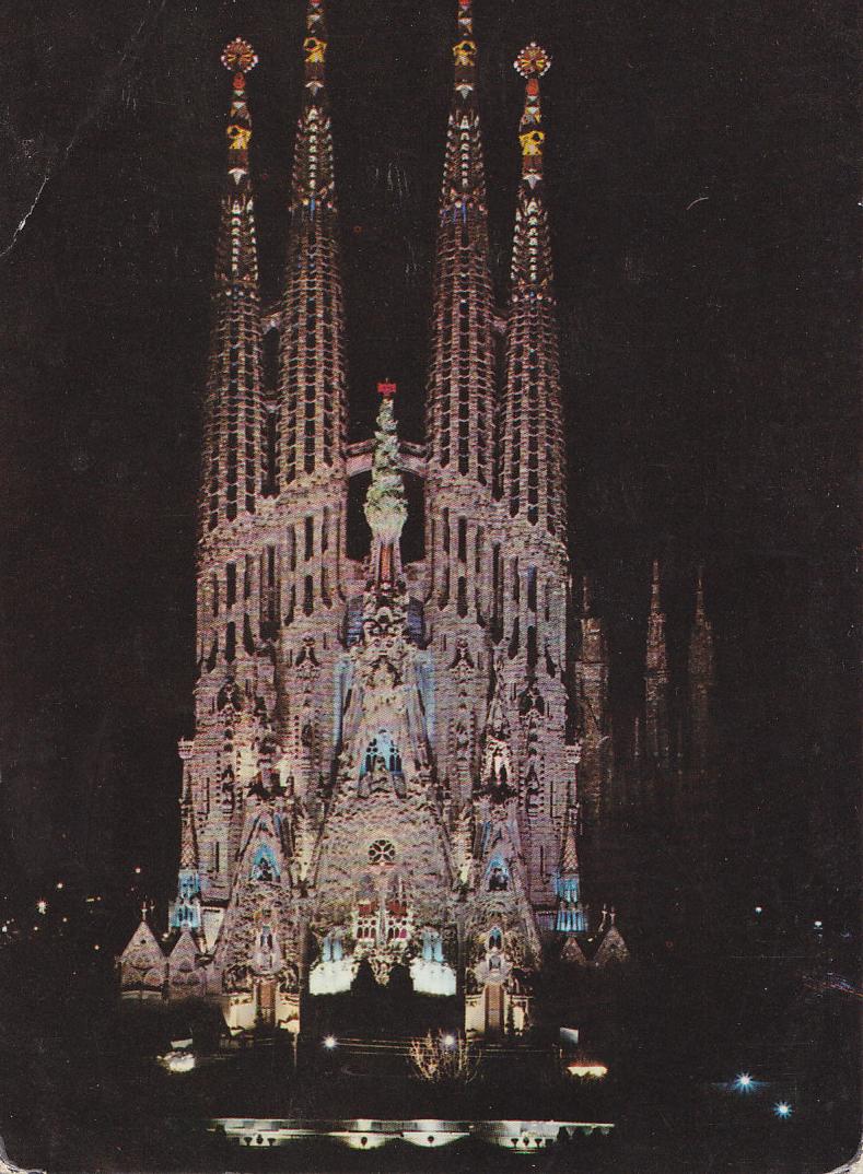Postal 62137 : Barcelona. Templo de la Sagrada Familia de noche