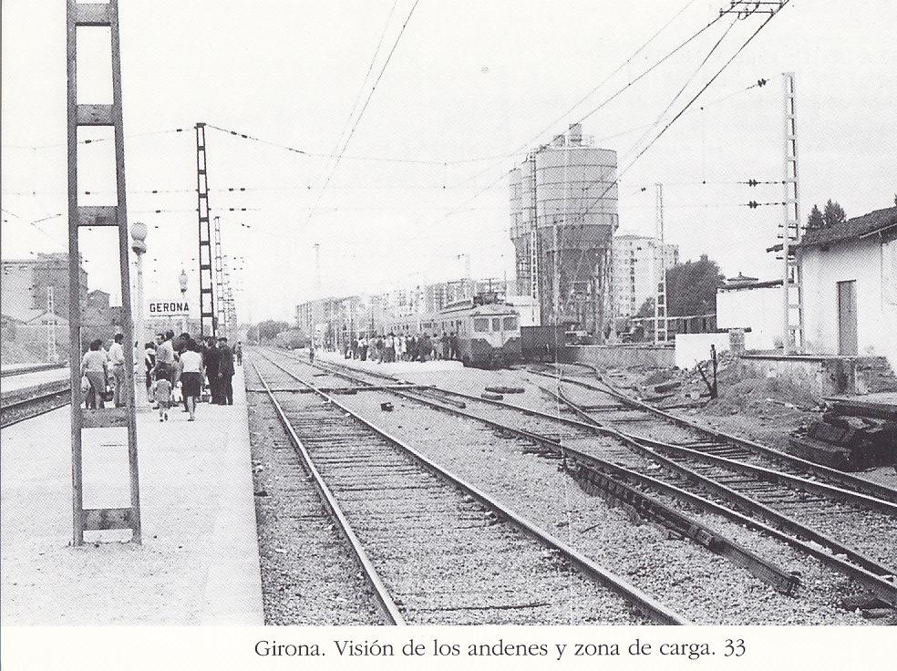 Postal 62209 : Girona. Vision de los andenes y zona de carga