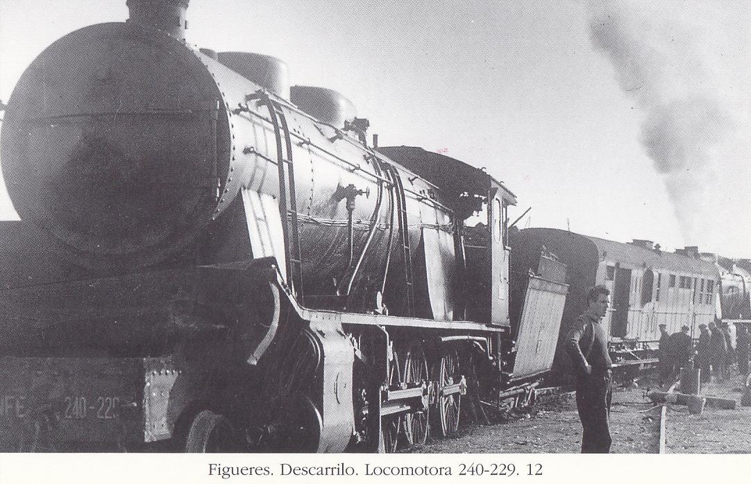 Postal 62229 : Figueres. Descarrilo. Locomotora