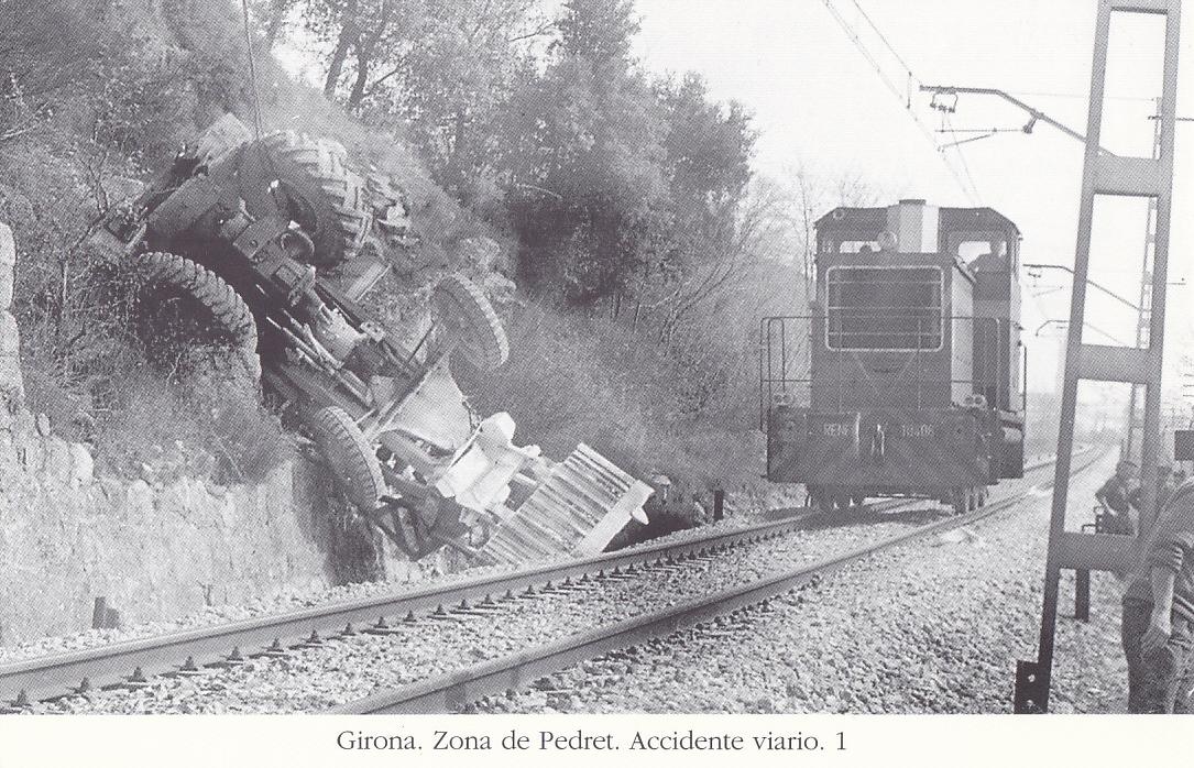 Postal 62289 : Girona. Zona de Pedret. Accidente viario