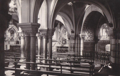 Postal 62340 : Toute la France. Lourdes. Crypte de la Basilique consacrees en 1866