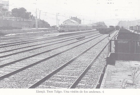 Postal 62372 : Llança. Tren Talgo. Una vision de los andenes