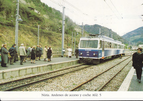 Postal 62381 : Nuria. Andenes de acceso y coche A62