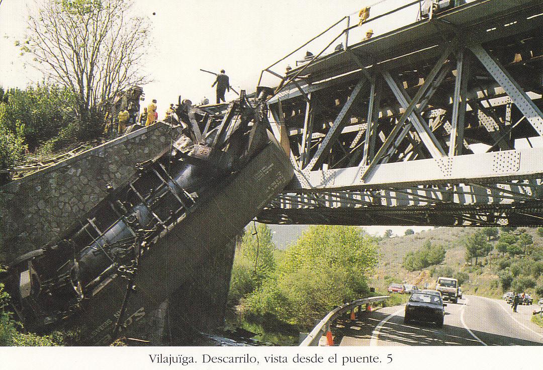 Postal 62390 : Vilajuiga. Descarrilo vista desde el puente