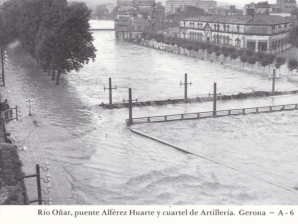 Postal 62406 : Rio Oñar puente Alferez y cuartel de Artilleria. Gerona