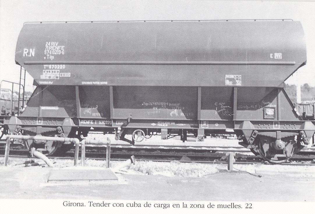 Postal 62473 : Girona. Tender con cuba de carga en la zona de muelles