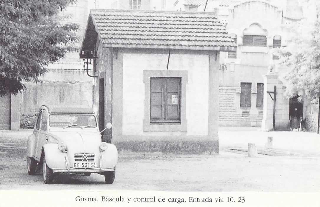 Postal 62474 : Girona. Bascula y control de carga. Entrada via 10