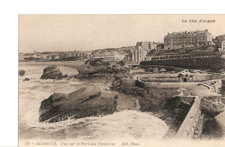 Postal 022348 : La Cöte dArgent. Biarritz. Vue sur le Port des Pêcheurs
