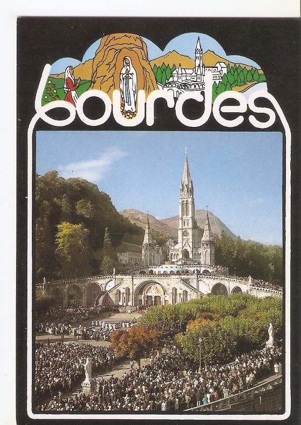 Postal 046370 : Lourdes. The Mass at the Esplanade du Rosaire