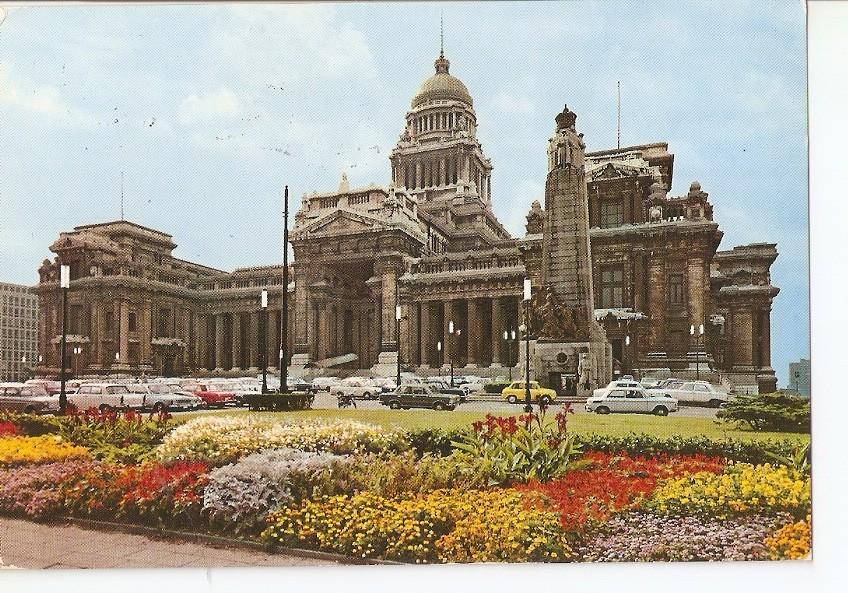 Postal 031854 : Bruxelles. Law Courts