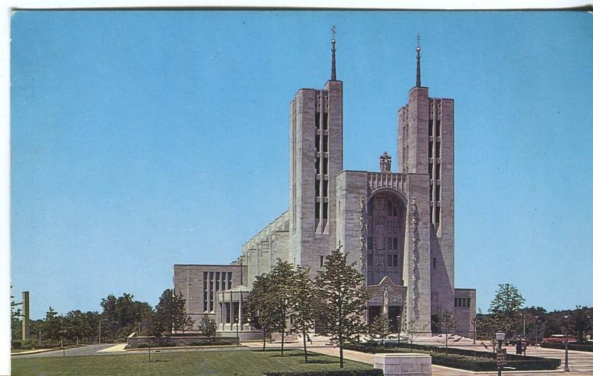 Postal-Postcard 17318: BALTIMORE - Cathedral of Mary our Queen