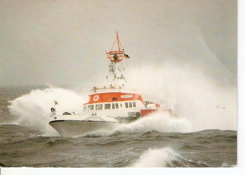 Postal 046646 : Seenotkreuzer mit Tochterboot Eiswette - Fritz Behrens