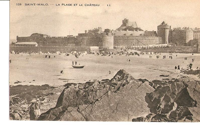 Postal 026995 : Saint Malo, La plage et le château