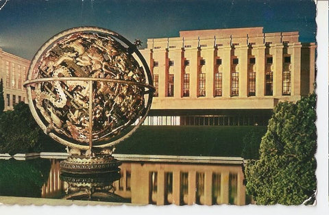 Postal 046642 : Geneve. La Cour dHonneur du Palais des Nations ulluminee