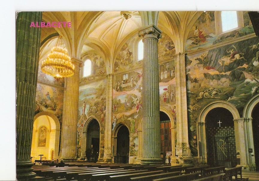 Postal 024992 : Interior de la Catedral. Albacete
