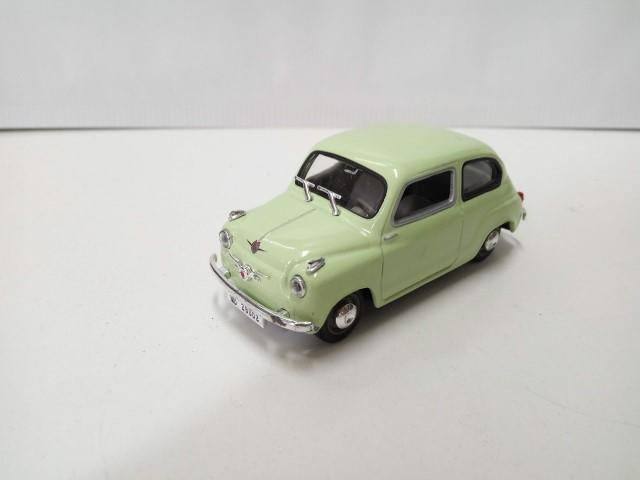 Coche Escala/Scale Diecast Car: SEAT 600, Verde (1958)