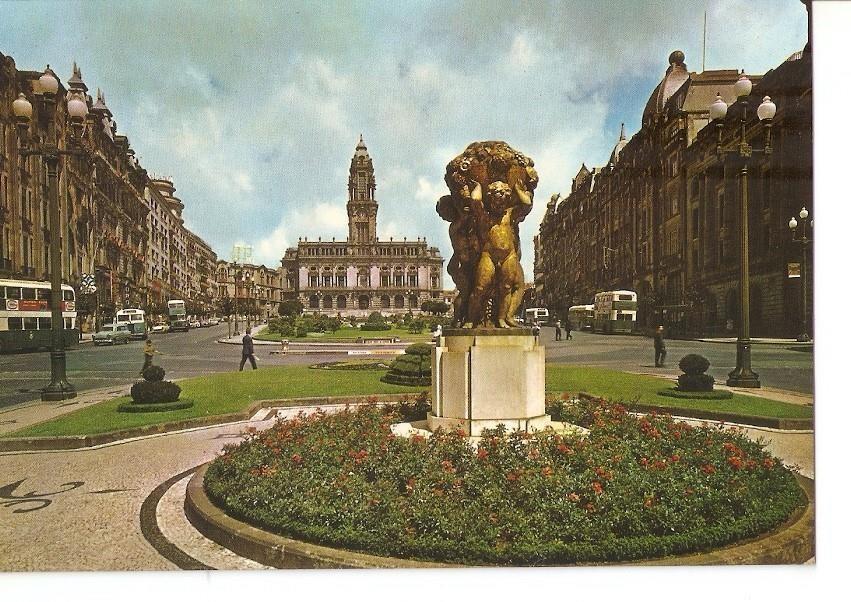 Postal 030159 : Porto (Portugal) Avenida dos Aliados e Praça do Municipio