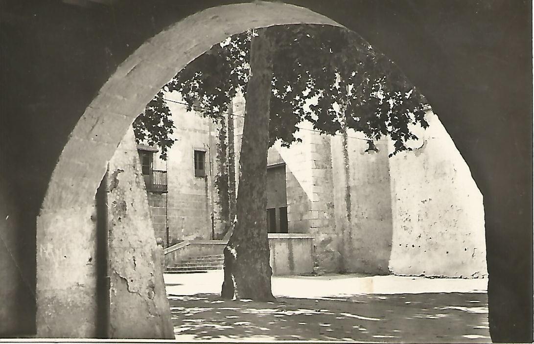 Postal 51258: ARBUCIAS - Plaza