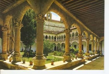 Postal 048016 : Salamanca. Patio del Convento de las Dueñas