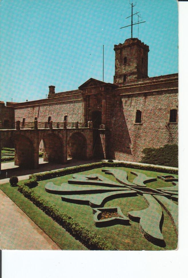 Postal 016946: BARCELONA - Entrada al Castillo de Montjuich