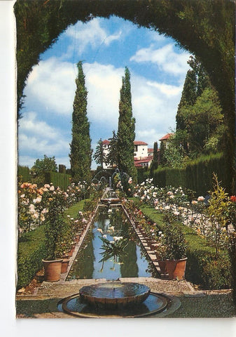 Postal 038715 : Granada. Generalife. Vista general de la Ria en Jardines Bajos