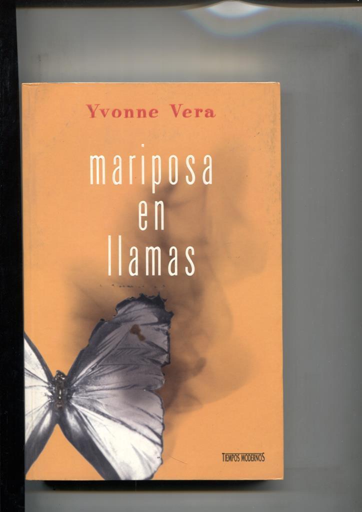 Mariposa en llamas