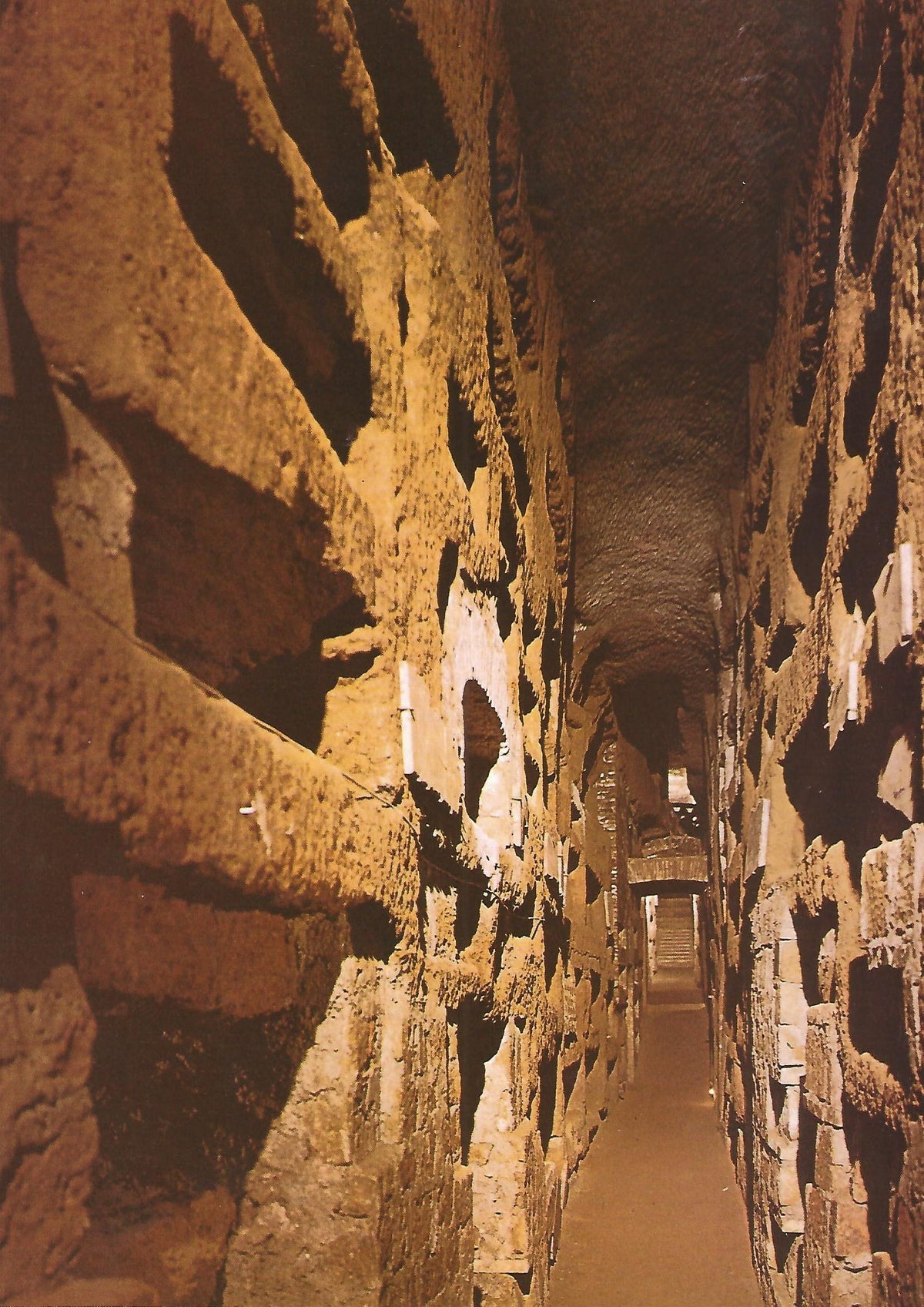 Lamina 009: Las Catacumbas de Roma