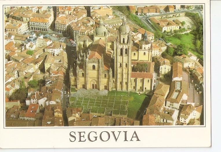 Postal 049178 : Segovia. La Catedral (vista aerea)