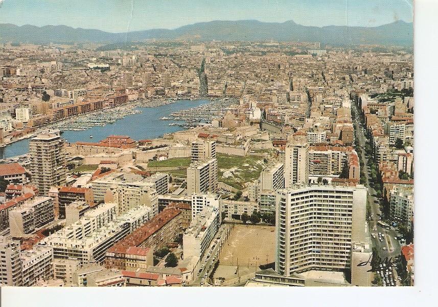 Postal 037238 : Marseille. Boulevard de la Carderie et le Vileux Port